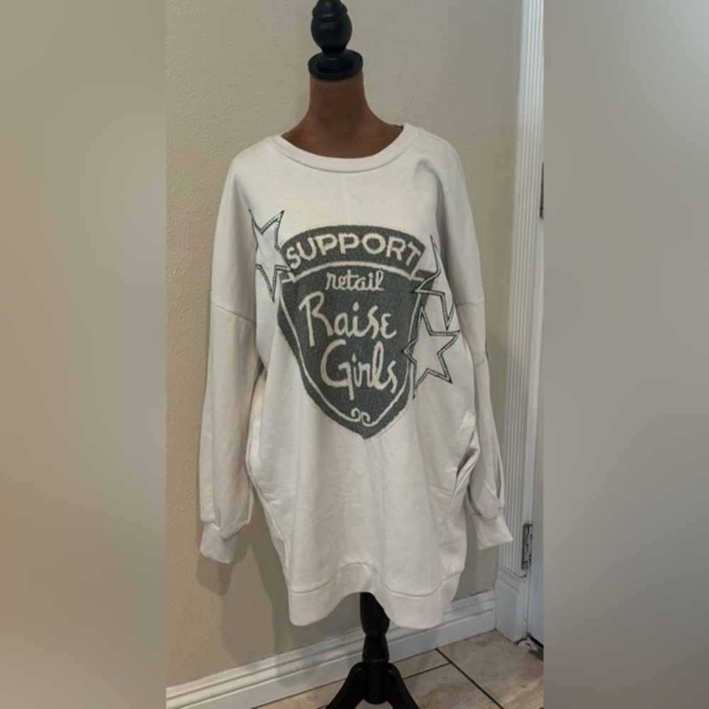 Judith March Cream 'Support Retail Raise Girls' Sweatshirt